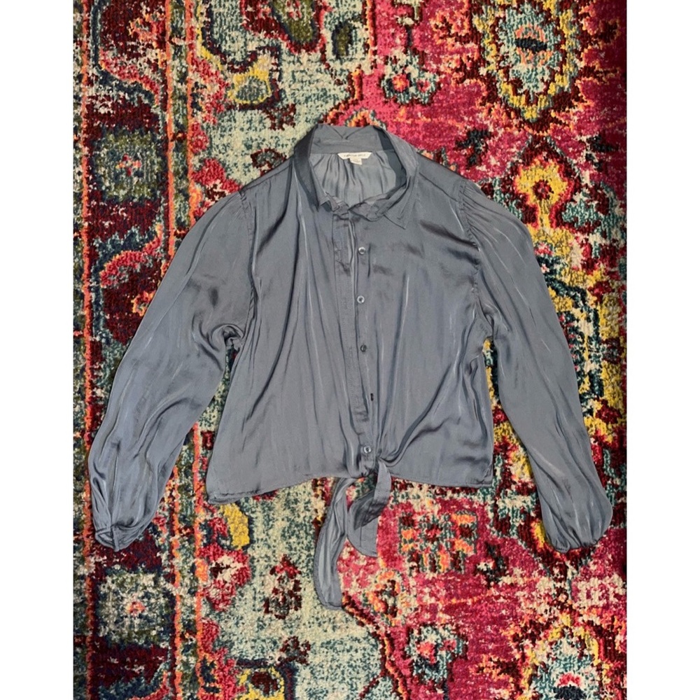 American Eagle Satin Button Down